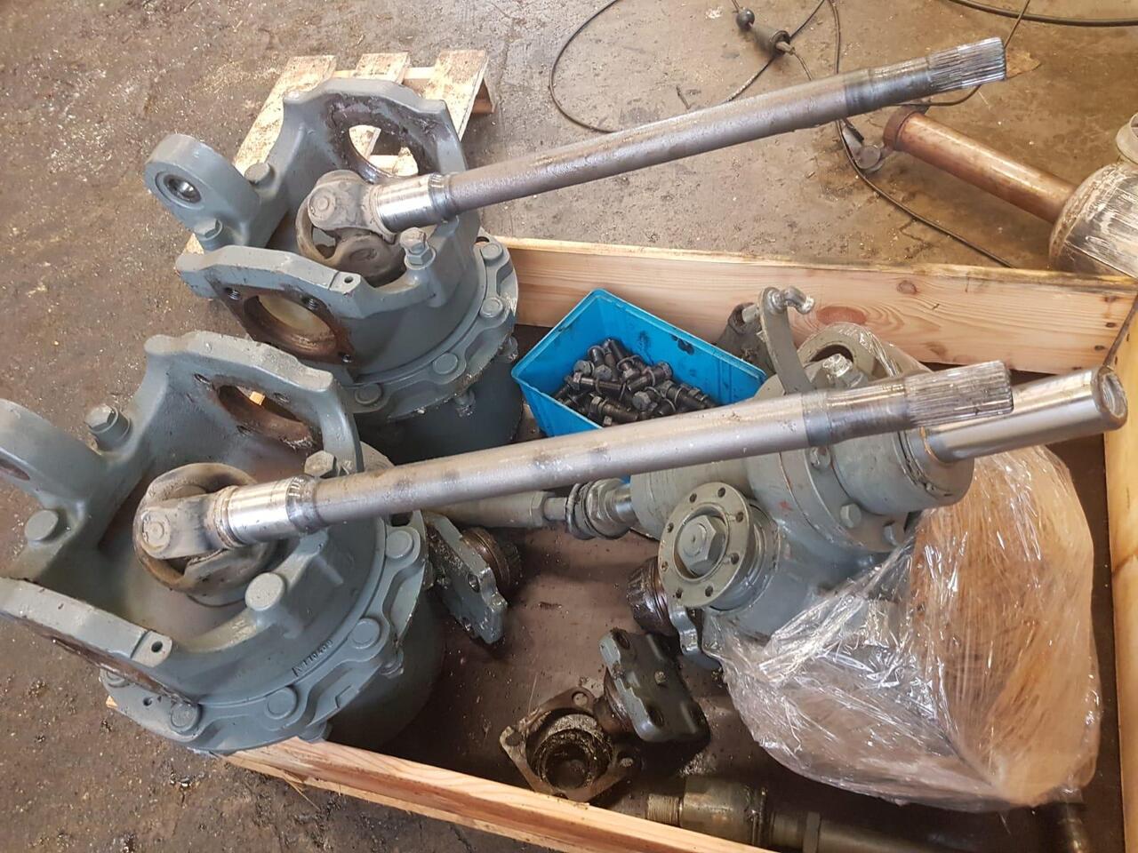 Liebherr A904C LIT / ZF 3060 - Axle and parts for Construction machinery: picture 1 Liebherr A904C LIT / ZF 3060 - Axle and parts for Construction machinery: picture 1