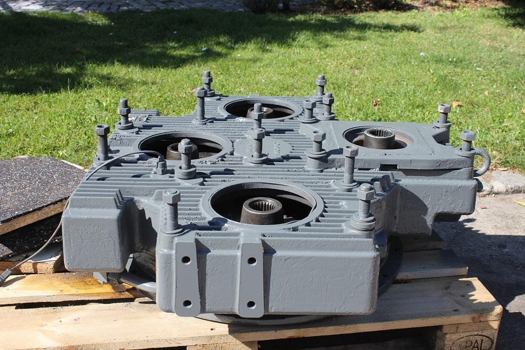 Liebherr MKA 450 aus LH R 984 - Hydraulics for Construction machinery: picture 3 Liebherr MKA 450 aus LH R 984 - Hydraulics for Construction machinery: picture 3