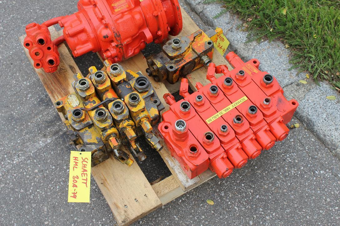 Schaeff HML 30 A - Hydraulic valve for Construction machinery: picture 1 Schaeff HML 30 A - Hydraulic valve for Construction machinery: picture 1
