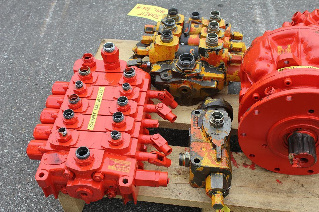Schaeff HML 30 A - Hydraulic valve for Construction machinery: picture 3 Schaeff HML 30 A - Hydraulic valve for Construction machinery: picture 3
