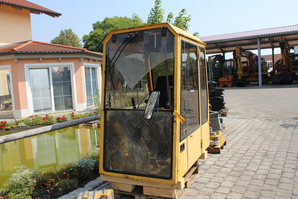 Sennebogen SR 26 - Cab for Construction machinery: picture 2 Sennebogen SR 26 - Cab for Construction machinery: picture 2
