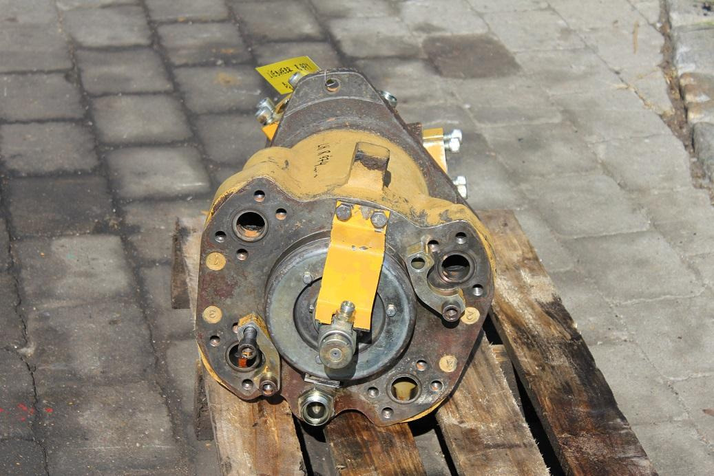 Liebherr R 974 - Spare parts for Excavator: picture 3 Liebherr R 974 - Spare parts for Excavator: picture 3