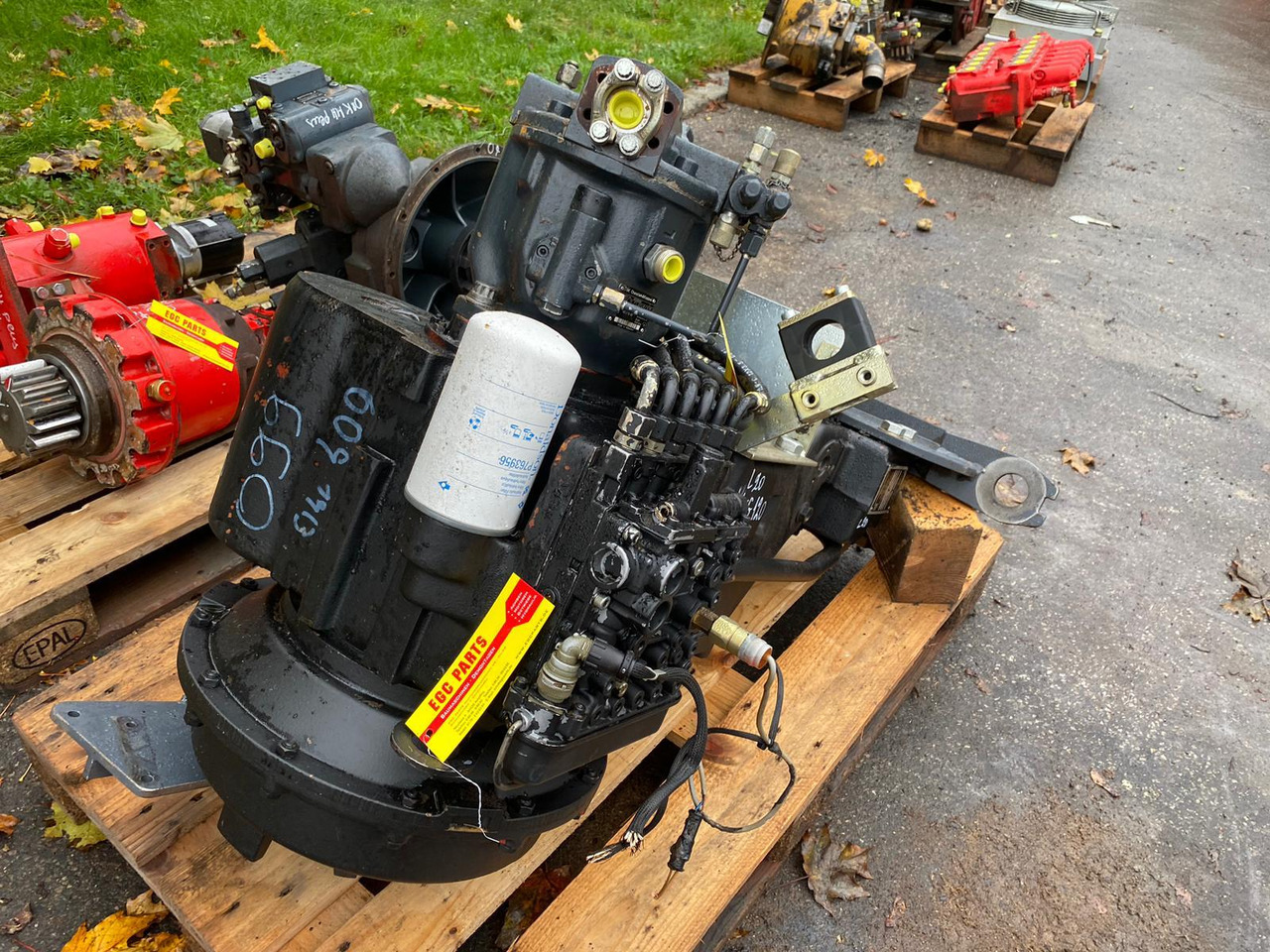 ZF 4 WG 120 aus O&K L 20 - Gearbox for Construction machinery: picture 2 ZF 4 WG 120 aus O&K L 20 - Gearbox for Construction machinery: picture 2