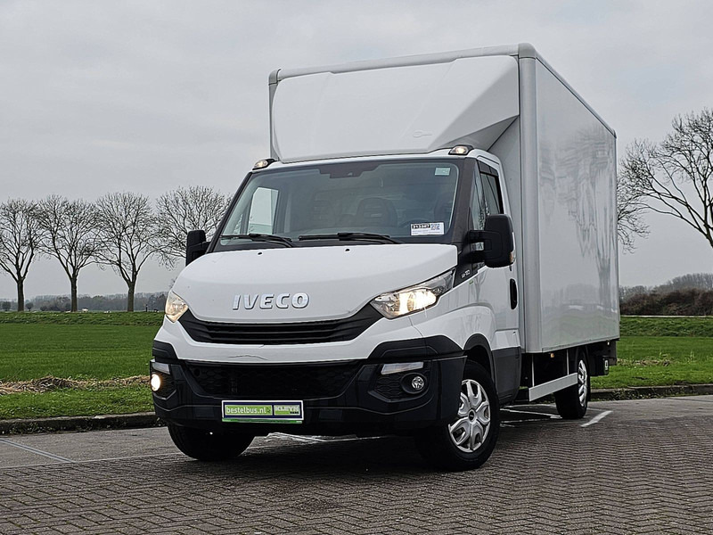 Iveco Daily 35S18 AC 3.0 LTR EURO6 - Box van: picture 1 Iveco Daily 35S18 AC 3.0 LTR EURO6 - Box van: picture 1
