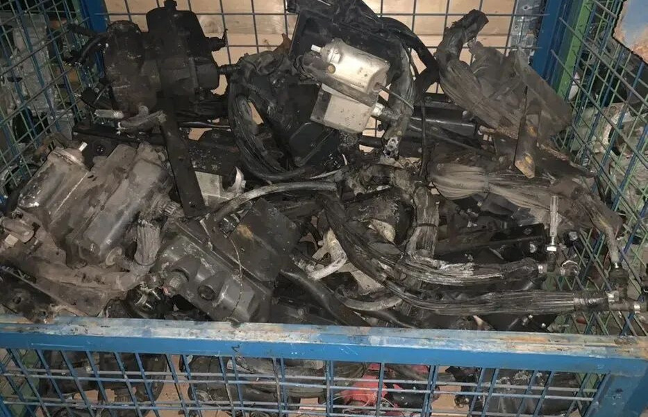 Mercedes-Benz Mercedes Actros MP3 Euro 5 A0001400478   Mercedes-Benz Mercedes Actros MP3 Euro 5 truck - Exhaust system for Truck: picture 5 Mercedes-Benz Mercedes Actros MP3 Euro 5 A0001400478   Mercedes-Benz Mercedes Actros MP3 Euro 5 truck - Exhaust system for Truck: picture 5