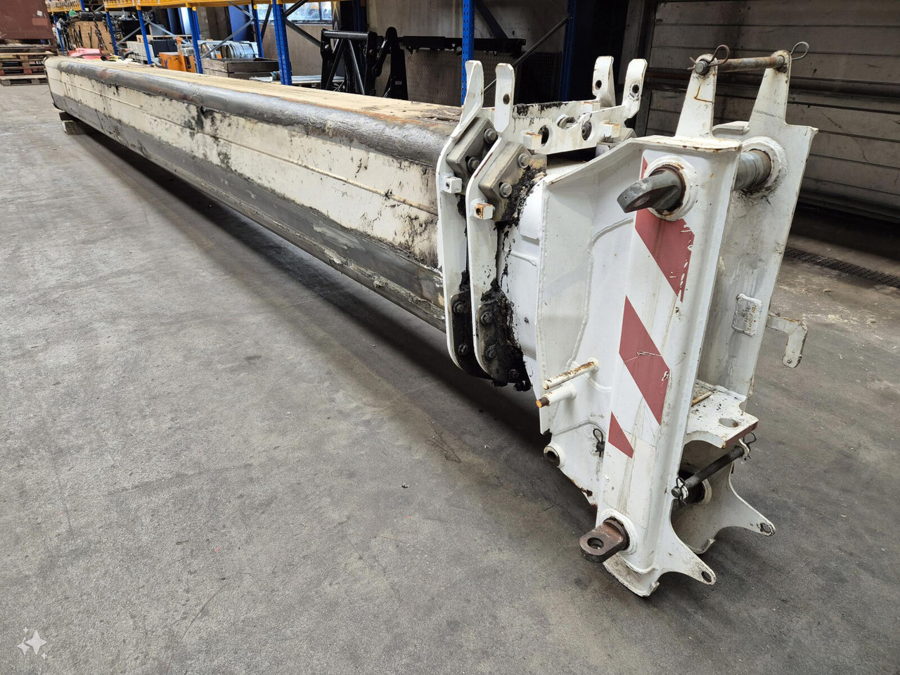 Demag AC 35 Telescopic section 3 - Boom for Mobile crane: picture 1 Demag AC 35 Telescopic section 3 - Boom for Mobile crane: picture 1