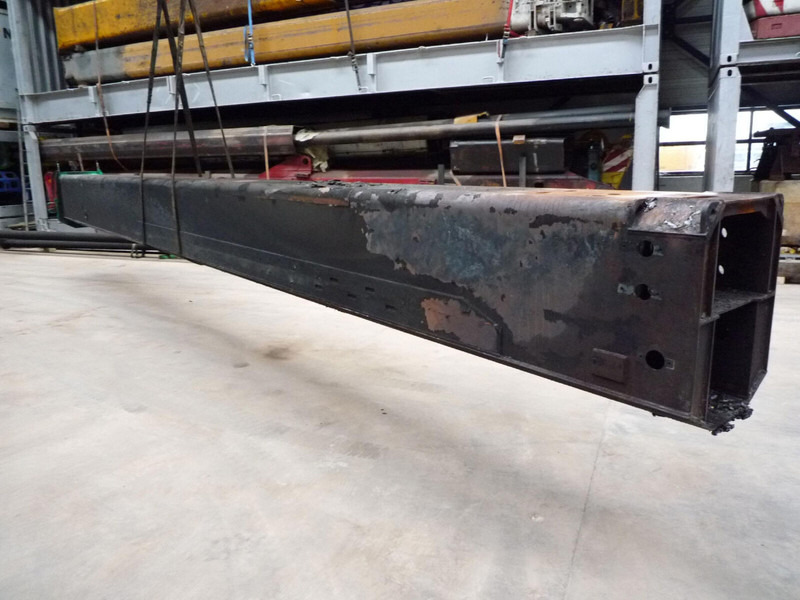Faun ATF 60-3 telescopic section 1 - Body and exterior for Crane: picture 4 Faun ATF 60-3 telescopic section 1 - Body and exterior for Crane: picture 4
