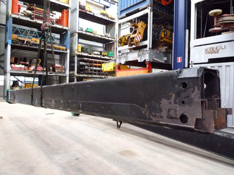 Faun ATF 60-3 telescopic section 3 - Body and exterior for Crane: picture 3 Faun ATF 60-3 telescopic section 3 - Body and exterior for Crane: picture 3