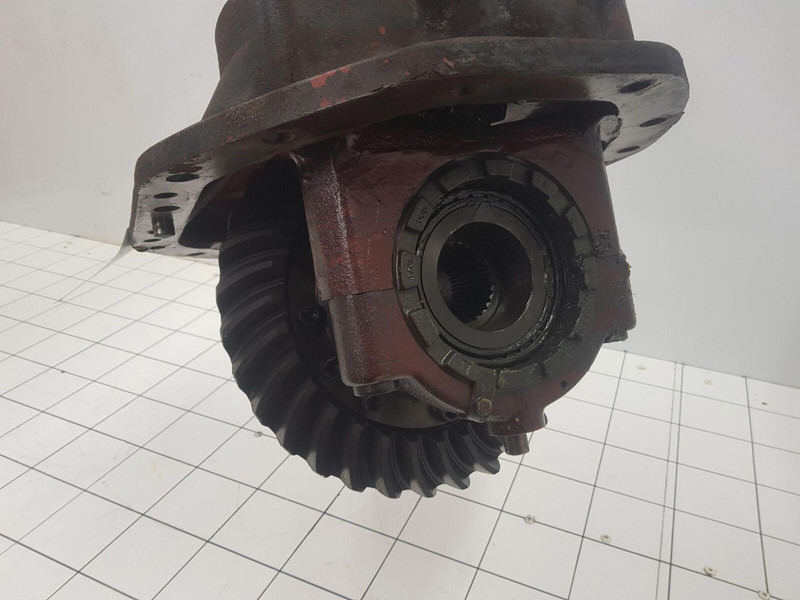 Faun RTF 40 end differential axle 1 13x32 - Differential gear for Crane: picture 1 Faun RTF 40 end differential axle 1 13x32 - Differential gear for Crane: picture 1