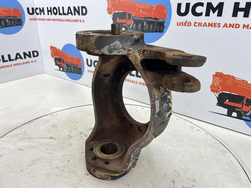 Faun RTF 50 Steering knuckle 16 holes axle 4 right - Steering knuckle for Crane: picture 4 Faun RTF 50 Steering knuckle 16 holes axle 4 right - Steering knuckle for Crane: picture 4