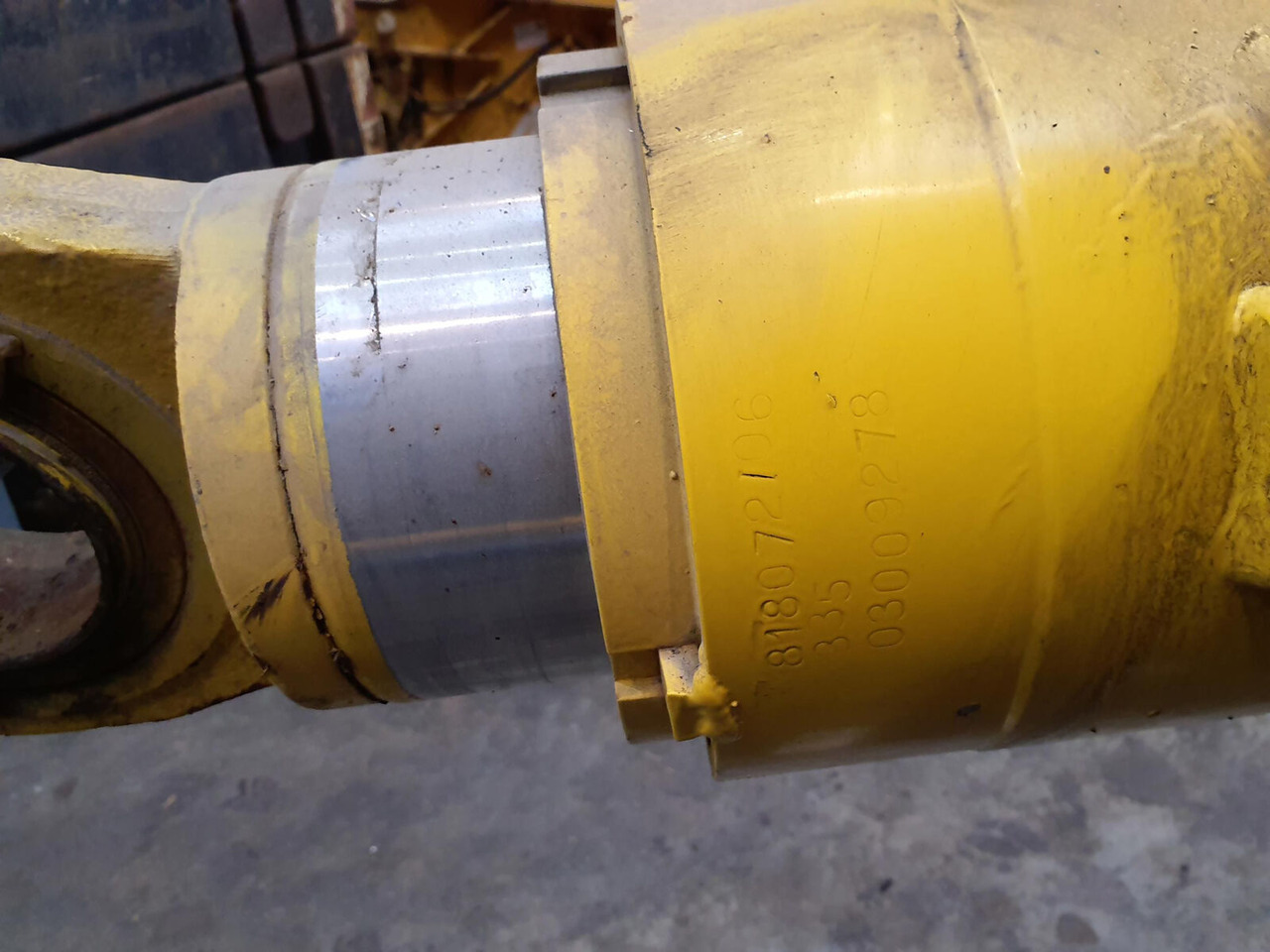 Hydraulic cylinder for Mobile crane Grove GMK 2035 boom cylinder: picture 6
