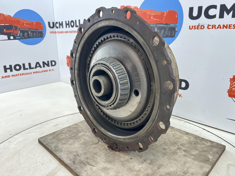 Grove GMK planetary gear 12-23-60-34-3pl-H135-46 - Suspension for Crane: picture 3 Grove GMK planetary gear 12-23-60-34-3pl-H135-46 - Suspension for Crane: picture 3