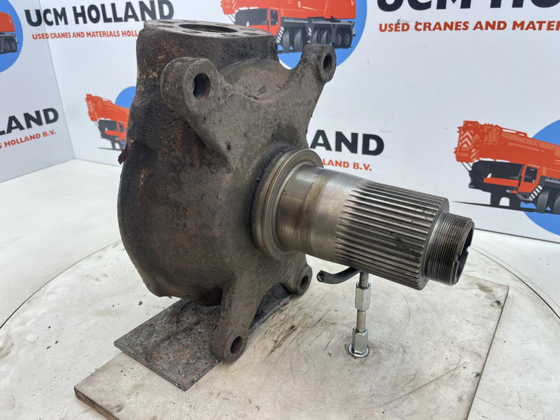 Krupp 70 GMT Steering knuckle axle 1 - Steering knuckle for Crane: picture 3 Krupp 70 GMT Steering knuckle axle 1 - Steering knuckle for Crane: picture 3