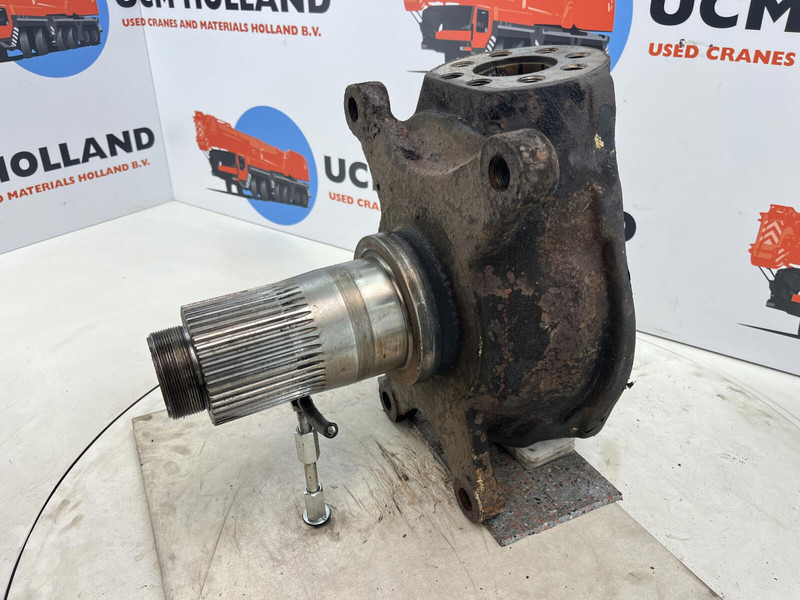 Krupp 70 GMT Steering knuckle axle 1 - Steering knuckle for Crane: picture 1 Krupp 70 GMT Steering knuckle axle 1 - Steering knuckle for Crane: picture 1