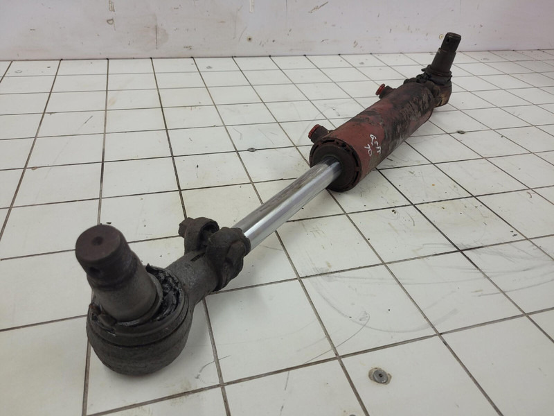 Krupp 70 GMT steering cylinder - Hydraulic cylinder for Crane: picture 2 Krupp 70 GMT steering cylinder - Hydraulic cylinder for Crane: picture 2
