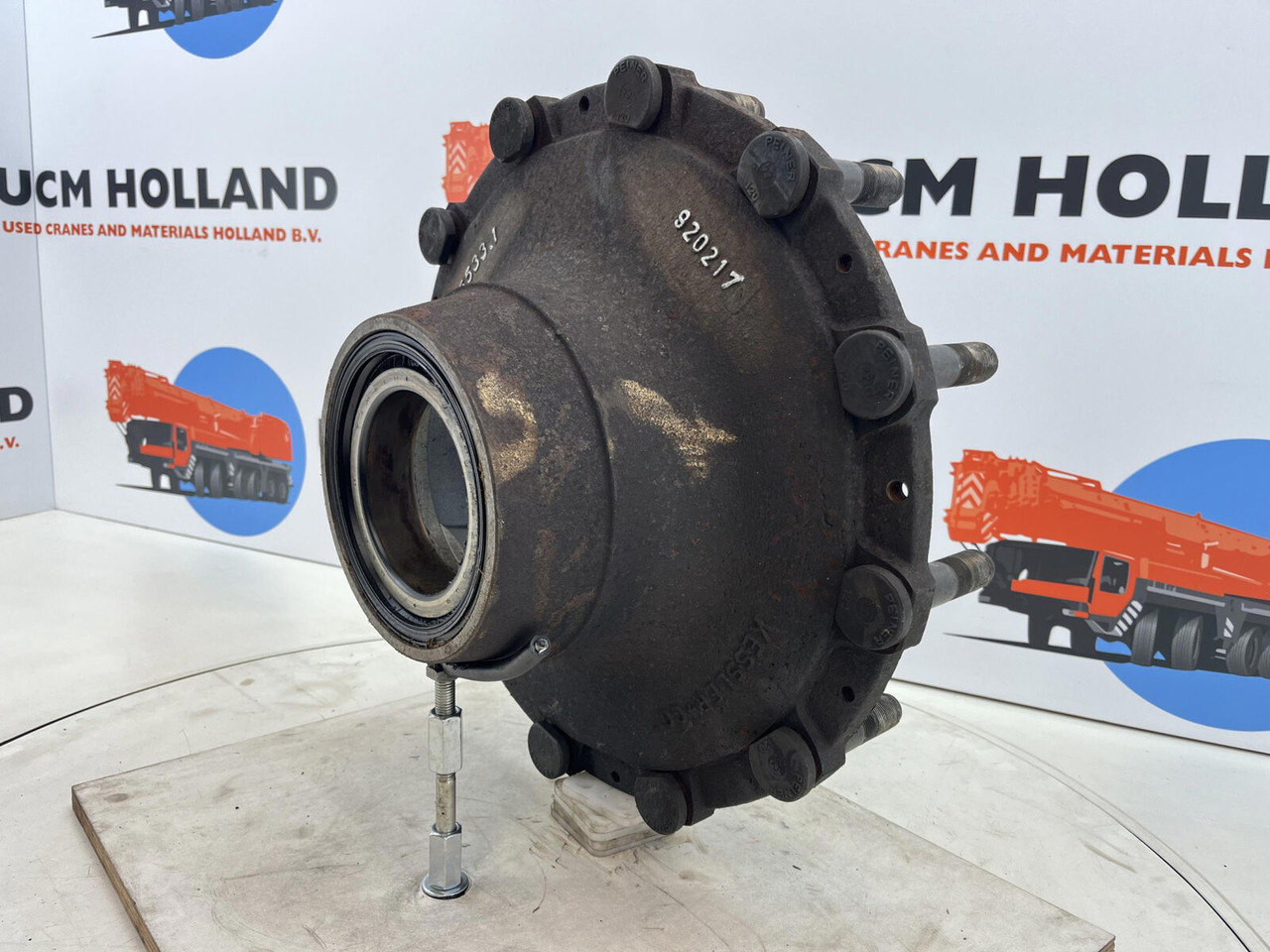Krupp KMK 3045 Megatrak wheel hub - Wheel hub for Crane: picture 3 Krupp KMK 3045 Megatrak wheel hub - Wheel hub for Crane: picture 3