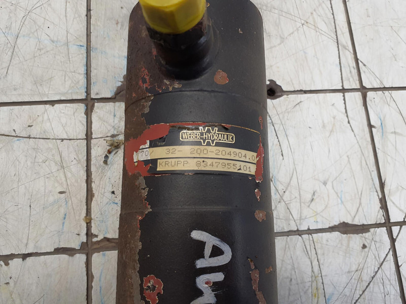 Krupp KMK 3045 steering cylinder - Hydraulic cylinder for Crane: picture 5 Krupp KMK 3045 steering cylinder - Hydraulic cylinder for Crane: picture 5