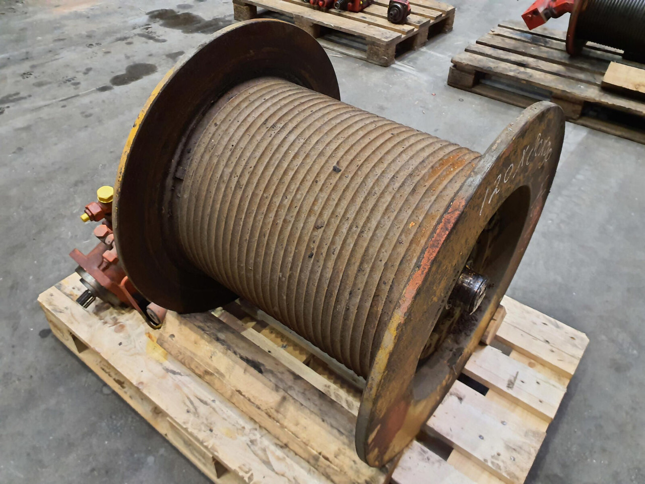 Krupp KMK 4070 complete winch - Winch for Mobile crane: picture 3 Krupp KMK 4070 complete winch - Winch for Mobile crane: picture 3