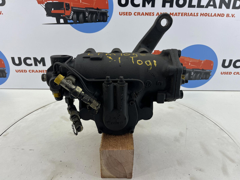 Liebherr LTM 1045-3.1 steering box - Steering column for Crane: picture 5 Liebherr LTM 1045-3.1 steering box - Steering column for Crane: picture 5