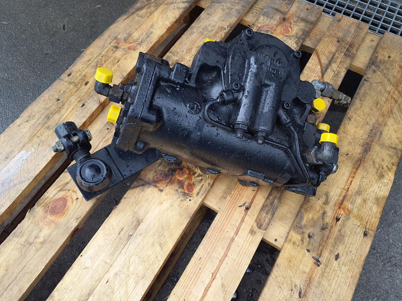 Liebherr LTM 1060-2 steering gear - Steering column for Crane: picture 2 Liebherr LTM 1060-2 steering gear - Steering column for Crane: picture 2