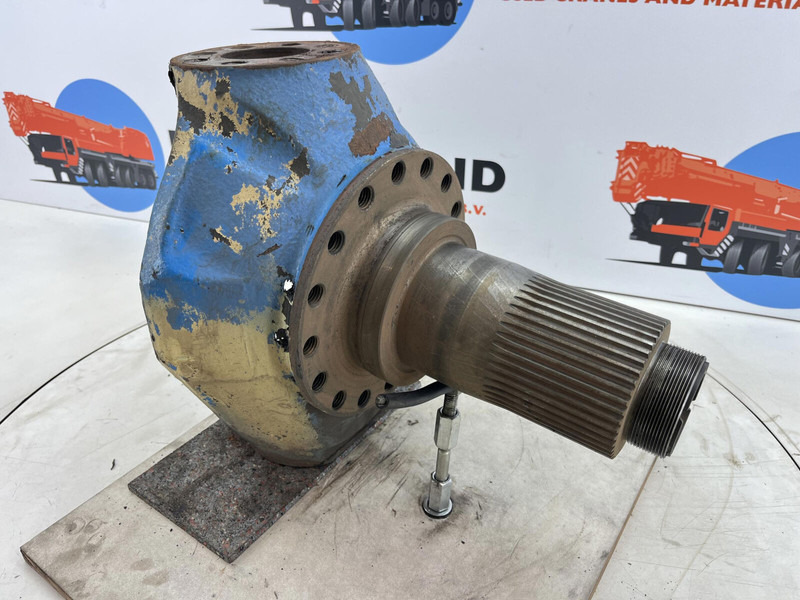 Liebherr LTM 1070 Steering knuckle 16 holes axle 4 - Steering knuckle for Crane: picture 3 Liebherr LTM 1070 Steering knuckle 16 holes axle 4 - Steering knuckle for Crane: picture 3