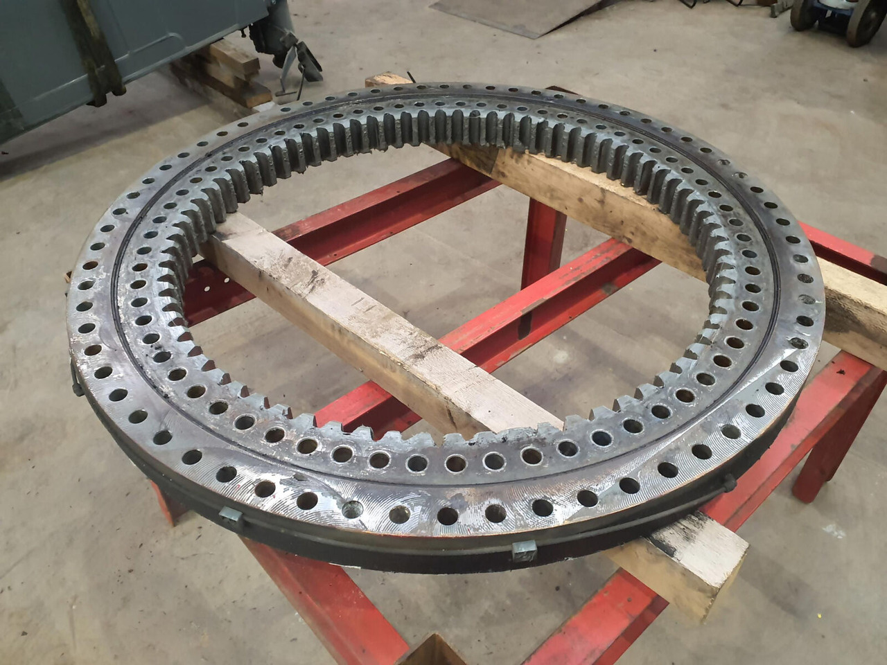 Liebherr MK 88 slewing ring - Slewing ring for Mobile crane: picture 3 Liebherr MK 88 slewing ring - Slewing ring for Mobile crane: picture 3