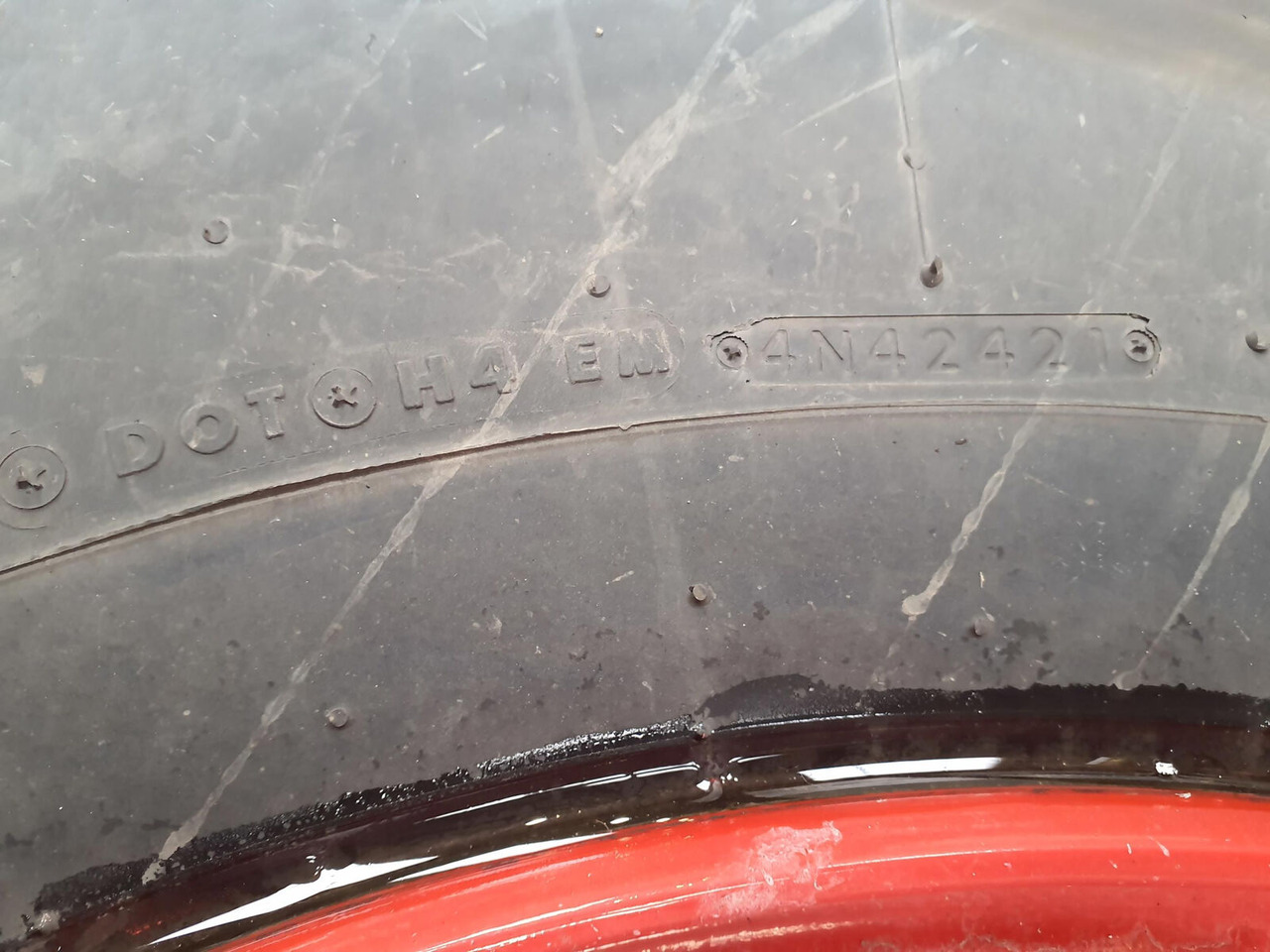 Liebherr Wheel 445/95R25 10 12 1p - Wheel and tire package for Crane: picture 3 Liebherr Wheel 445/95R25 10 12 1p - Wheel and tire package for Crane: picture 3