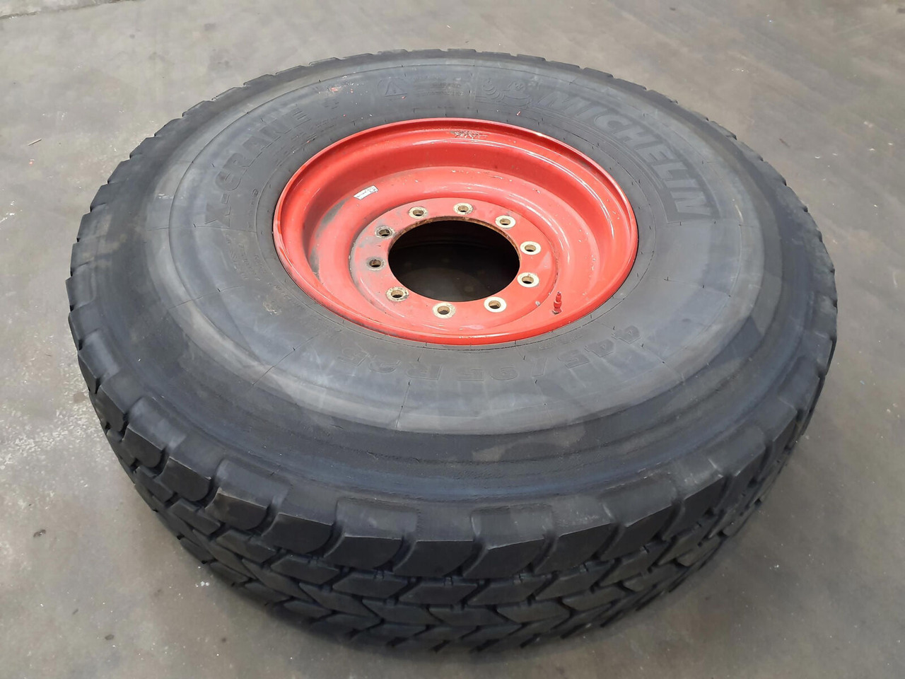Michelin Wheel 445/95R25 10 12 1p - Wheel and tire package: picture 1 Michelin Wheel 445/95R25 10 12 1p - Wheel and tire package: picture 1