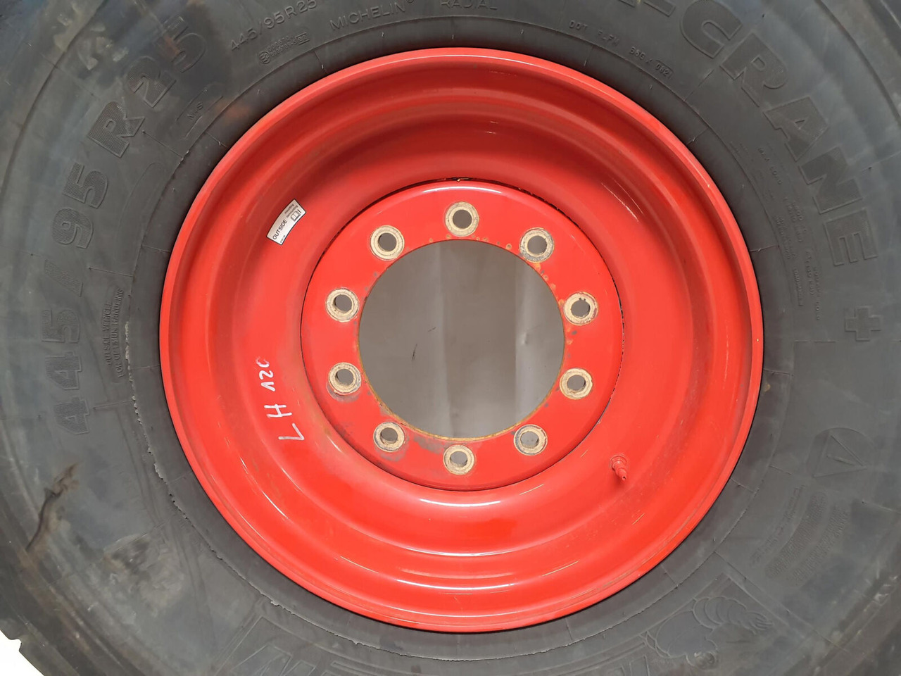 Michelin Wheel 445/95R25 10 12 1p - Wheel and tire package: picture 2 Michelin Wheel 445/95R25 10 12 1p - Wheel and tire package: picture 2