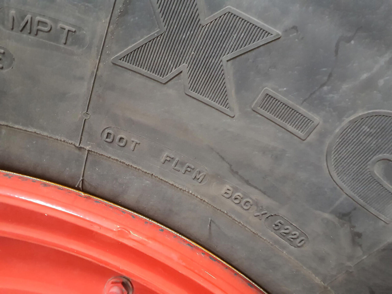 Wheel and tire package for Crane Michelin Wheel 445/95R25 10 12 1p: picture 6