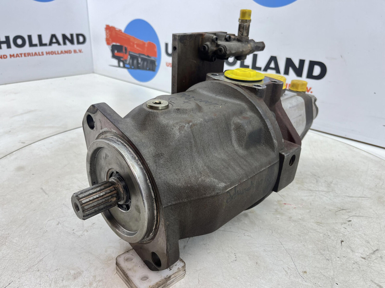 - Hydraulic pump for Crane: picture 2 - Hydraulic pump for Crane: picture 2