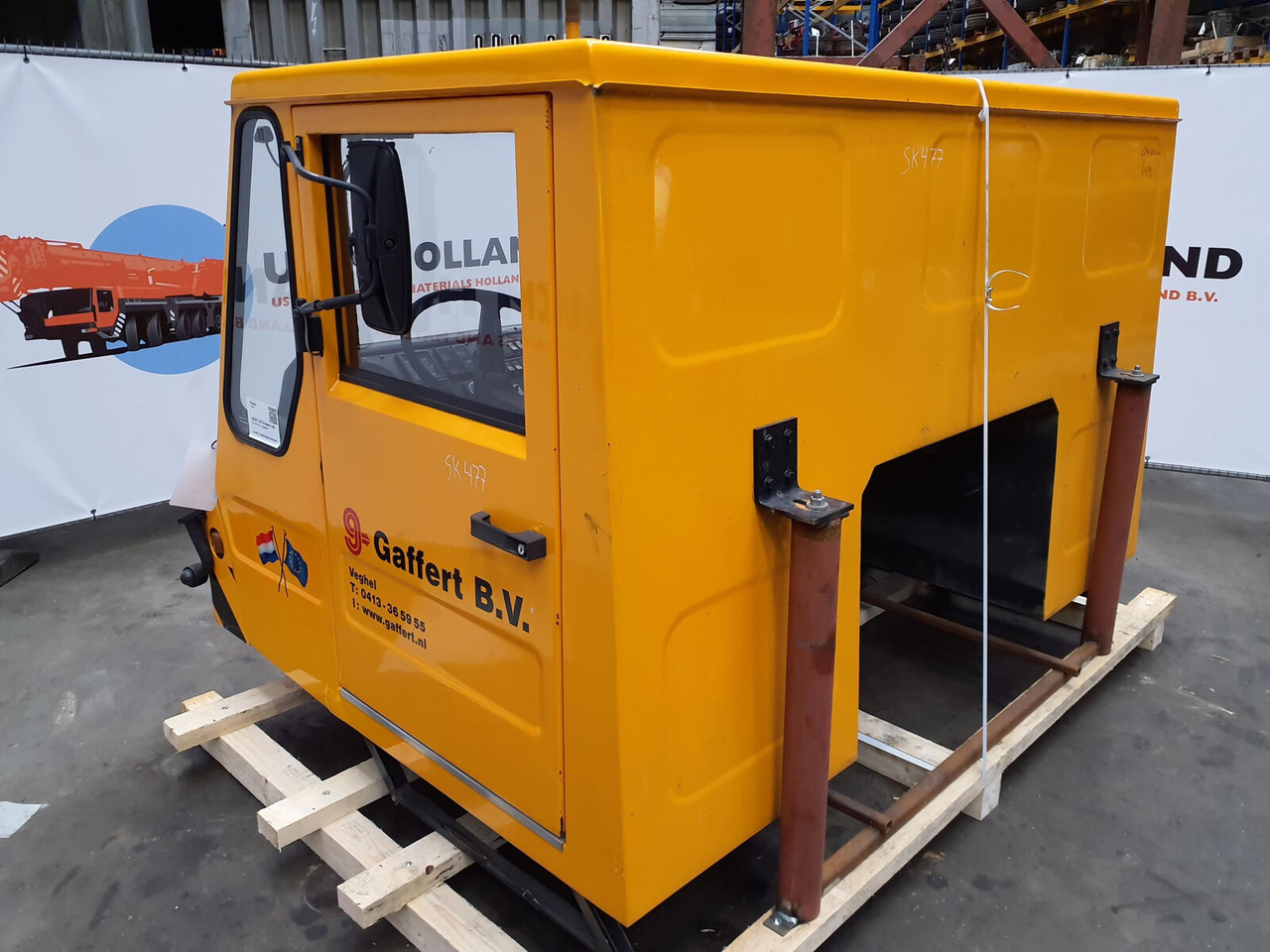 Spierings SK477-AT4 lower cabin - Cab for Mobile crane: picture 4 Spierings SK477-AT4 lower cabin - Cab for Mobile crane: picture 4