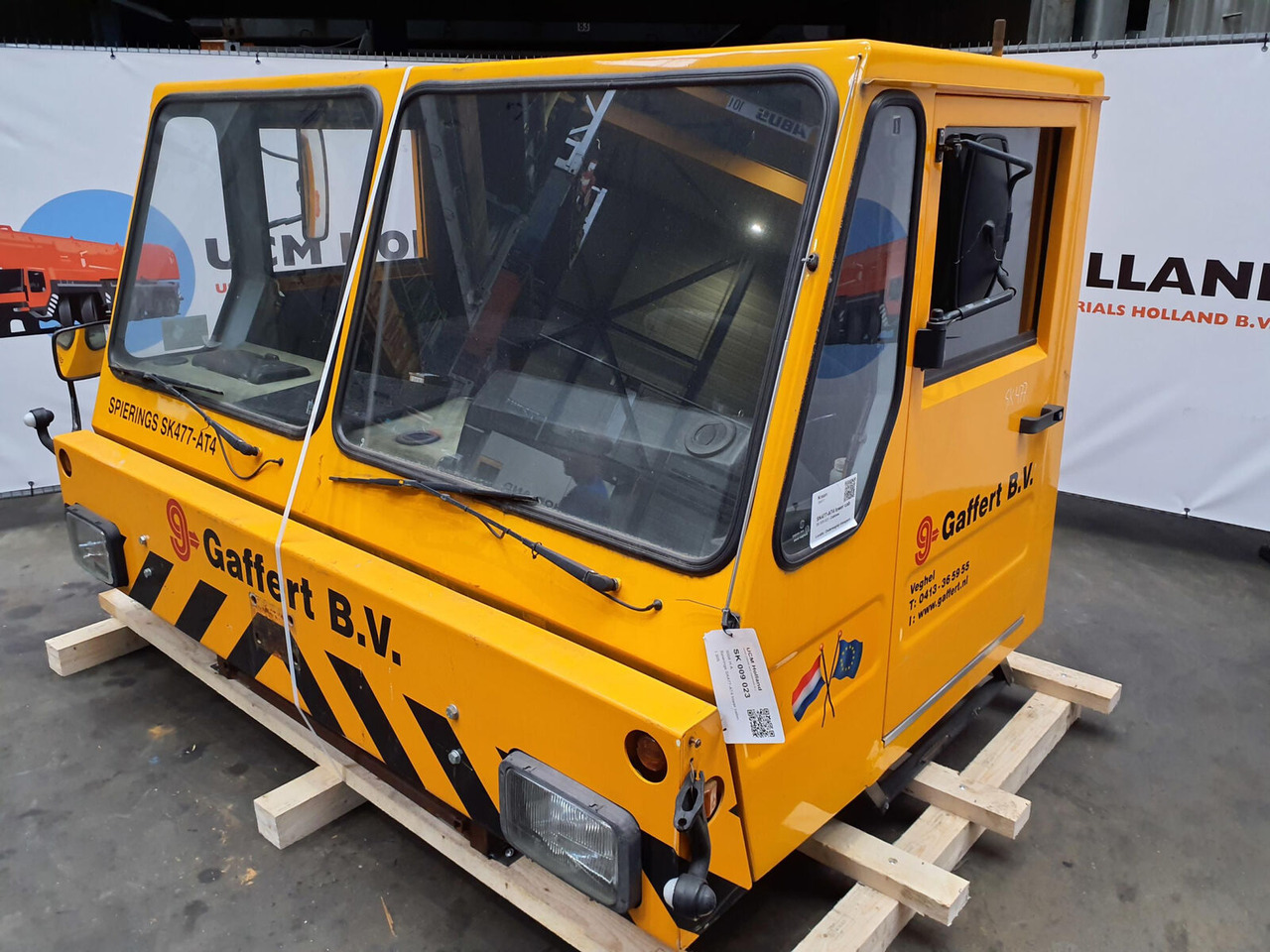 Spierings SK477-AT4 lower cabin - Cab for Mobile crane: picture 1 Spierings SK477-AT4 lower cabin - Cab for Mobile crane: picture 1