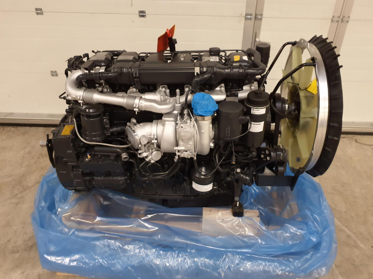 Tadano Faun Demag AC 220-1, AC 5.220-1 Scania DC13 085A motor - Engine for Crane: picture 5 Tadano Faun Demag AC 220-1, AC 5.220-1 Scania DC13 085A motor - Engine for Crane: picture 5