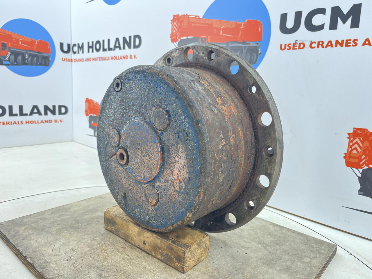 Terex AC 155 Planetary gear 17-24-67-32-3pl-H136-46 - Final drive for Mobile crane: picture 2 Terex AC 155 Planetary gear 17-24-67-32-3pl-H136-46 - Final drive for Mobile crane: picture 2