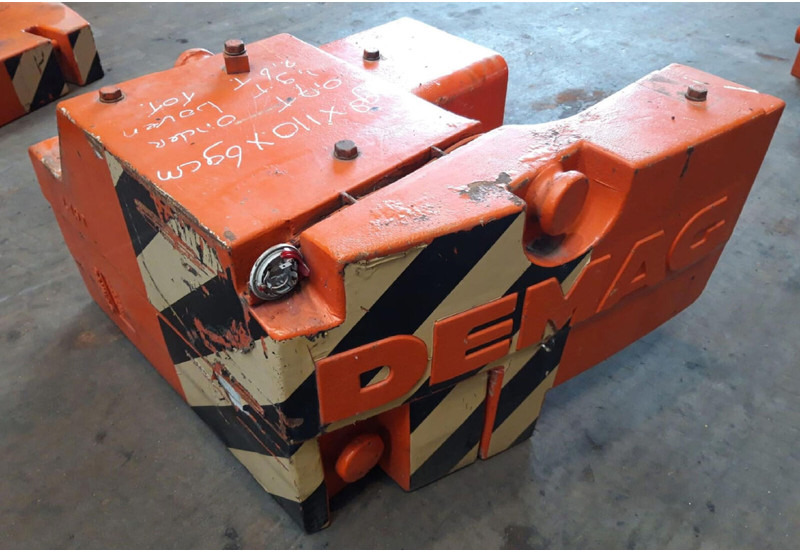 Terex AC 205 counterweight 2.6 ton (0.7/1.9t) - Counterweight for Construction machinery: picture 1 Terex AC 205 counterweight 2.6 ton (0.7/1.9t) - Counterweight for Construction machinery: picture 1