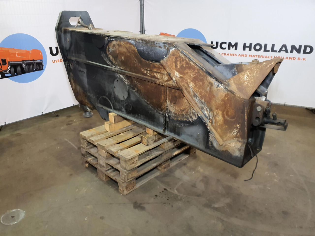 Terex AC 350-1 outrigger beam complete rear - Suspension for Mobile crane: picture 3 Terex AC 350-1 outrigger beam complete rear - Suspension for Mobile crane: picture 3
