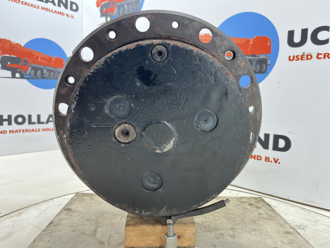 Terex AC 40-1 city planetary drive 17-24-67-32-3pl-H85-42 - Final drive for Mobile crane: picture 1 Terex AC 40-1 city planetary drive 17-24-67-32-3pl-H85-42 - Final drive for Mobile crane: picture 1