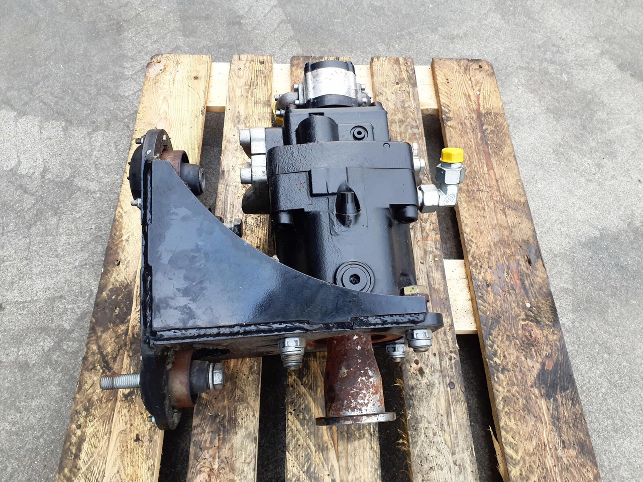 Terex Challenger 3160 Hydraulic pump - Hydraulic pump for Mobile crane: picture 3 Terex Challenger 3160 Hydraulic pump - Hydraulic pump for Mobile crane: picture 3
