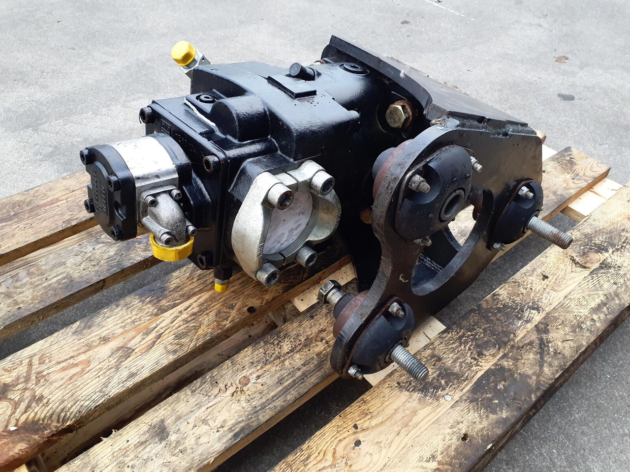 Terex Challenger 3160 Hydraulic pump - Hydraulic pump for Mobile crane: picture 5 Terex Challenger 3160 Hydraulic pump - Hydraulic pump for Mobile crane: picture 5