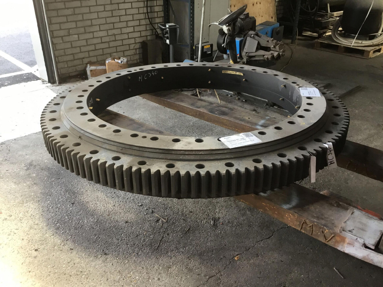 Terex HC 340 slew ring - Slewing ring for Mobile crane: picture 1 Terex HC 340 slew ring - Slewing ring for Mobile crane: picture 1