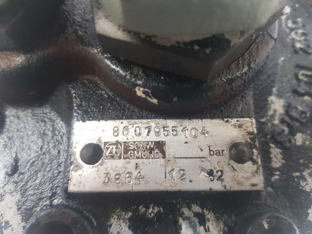 ZF AMK 85-53 emergency steering pump - Hydraulic pump for Mobile crane: picture 5 ZF AMK 85-53 emergency steering pump - Hydraulic pump for Mobile crane: picture 5