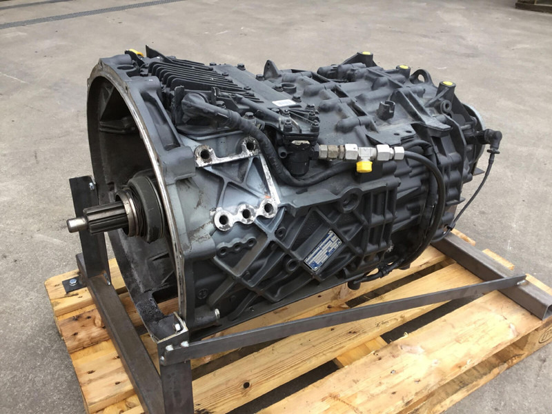 ZF MK 88 ZF Astronic gearbox 12 AS 2530 S0 - Gearbox for Crane: picture 1 ZF MK 88 ZF Astronic gearbox 12 AS 2530 S0 - Gearbox for Crane: picture 1