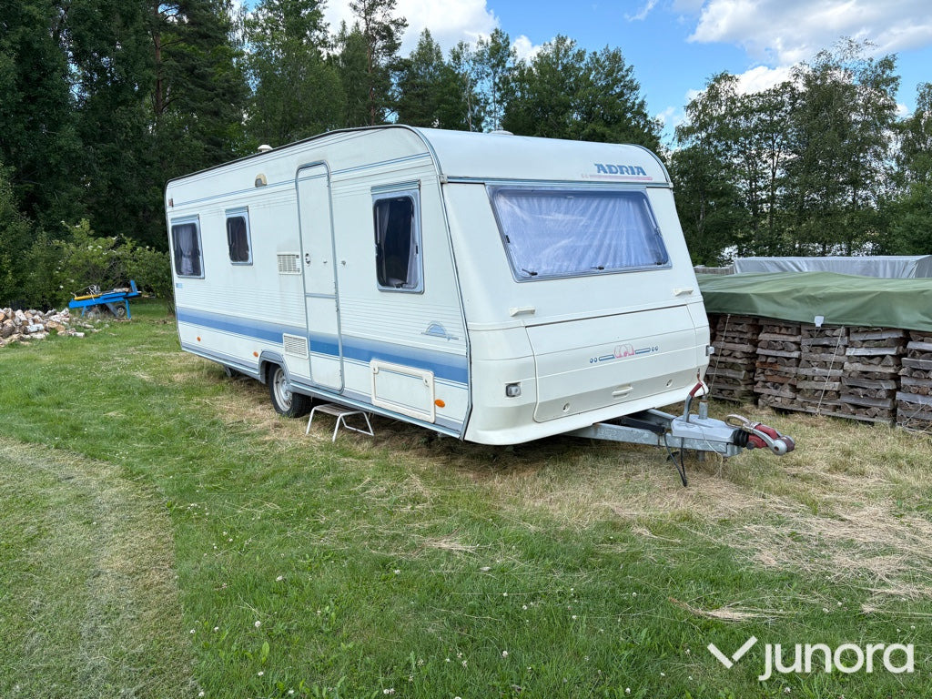 Husvagn Adria - Caravan: picture 1 Husvagn Adria - Caravan: picture 1