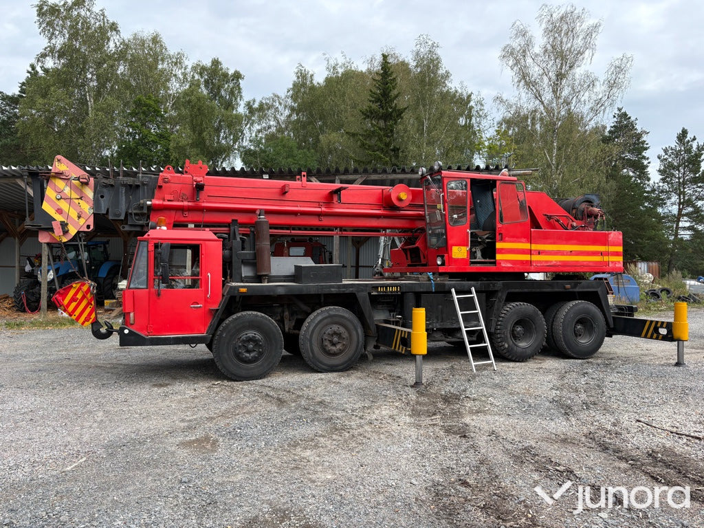 Mobilkran Lokomo A 351 NS - Mobile crane: picture 1 Mobilkran Lokomo A 351 NS - Mobile crane: picture 1