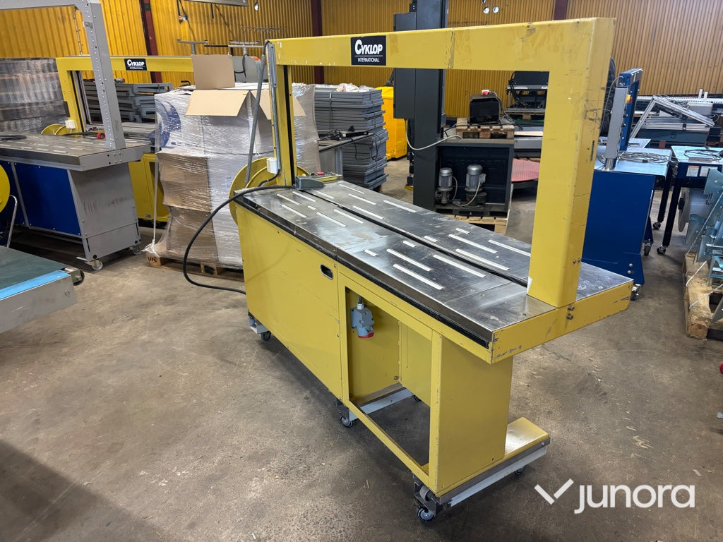 Plastbandningsmaskin- Cyklop - Packaging machinery: picture 4 Plastbandningsmaskin- Cyklop - Packaging machinery: picture 4