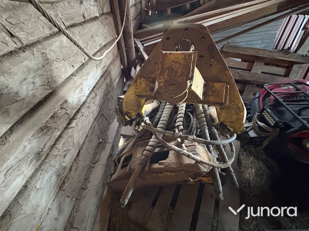 Skördaraggregat - Timberjack, H742 - Felling head: picture 4 Skördaraggregat - Timberjack, H742 - Felling head: picture 4