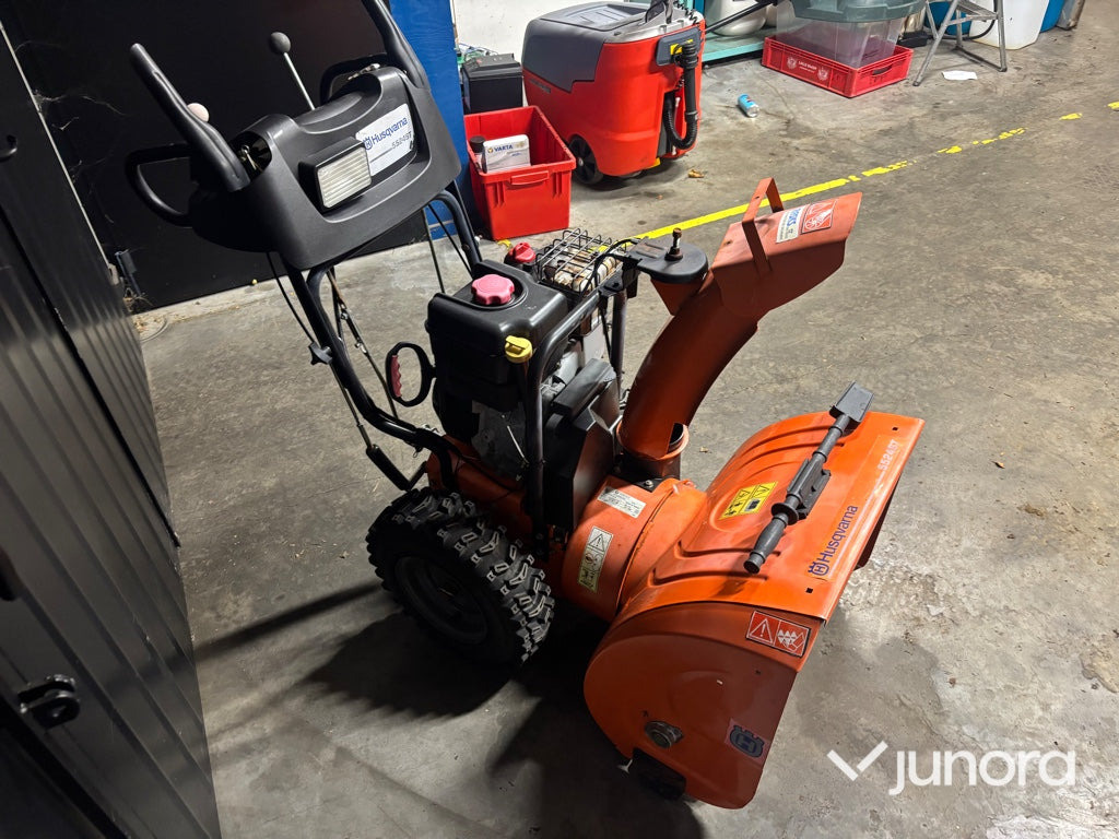 Snöslunga - Husqvarna, 5524ST - Snow blower: picture 5 Snöslunga - Husqvarna, 5524ST - Snow blower: picture 5