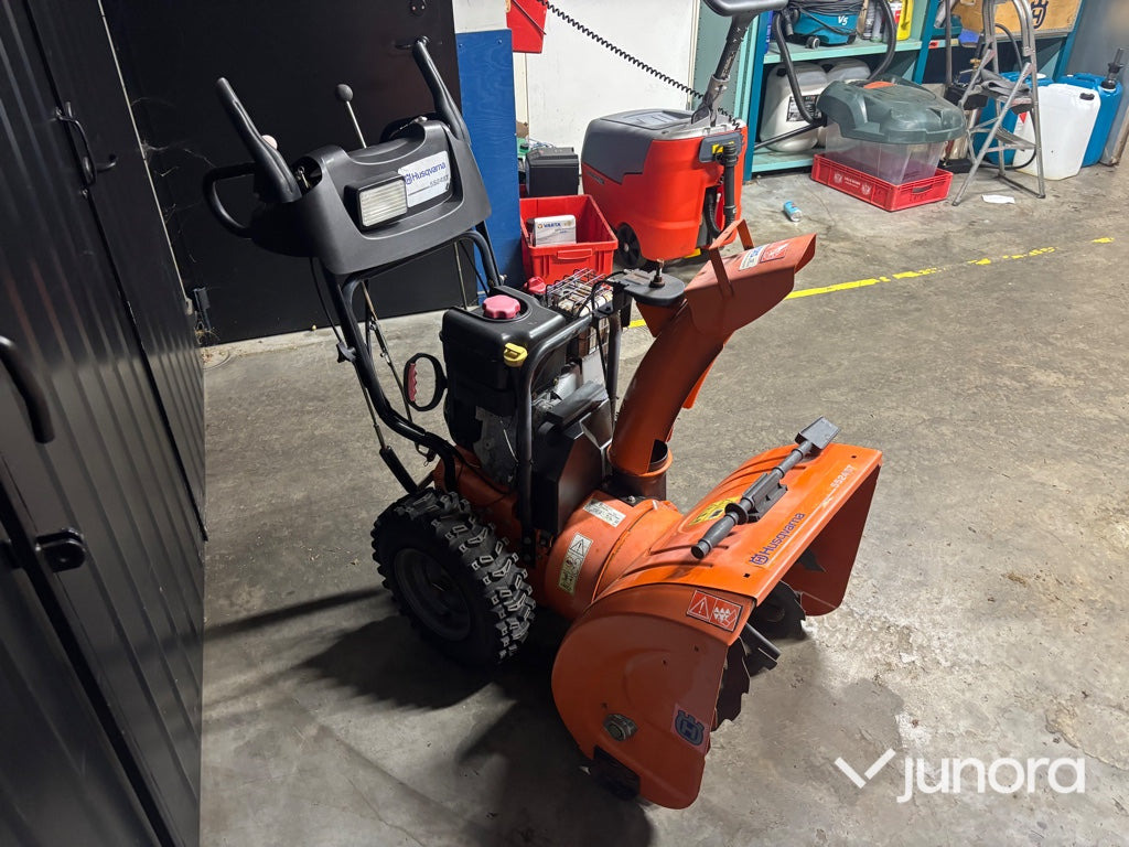 Snöslunga - Husqvarna, 5524ST - Snow blower: picture 4 Snöslunga - Husqvarna, 5524ST - Snow blower: picture 4