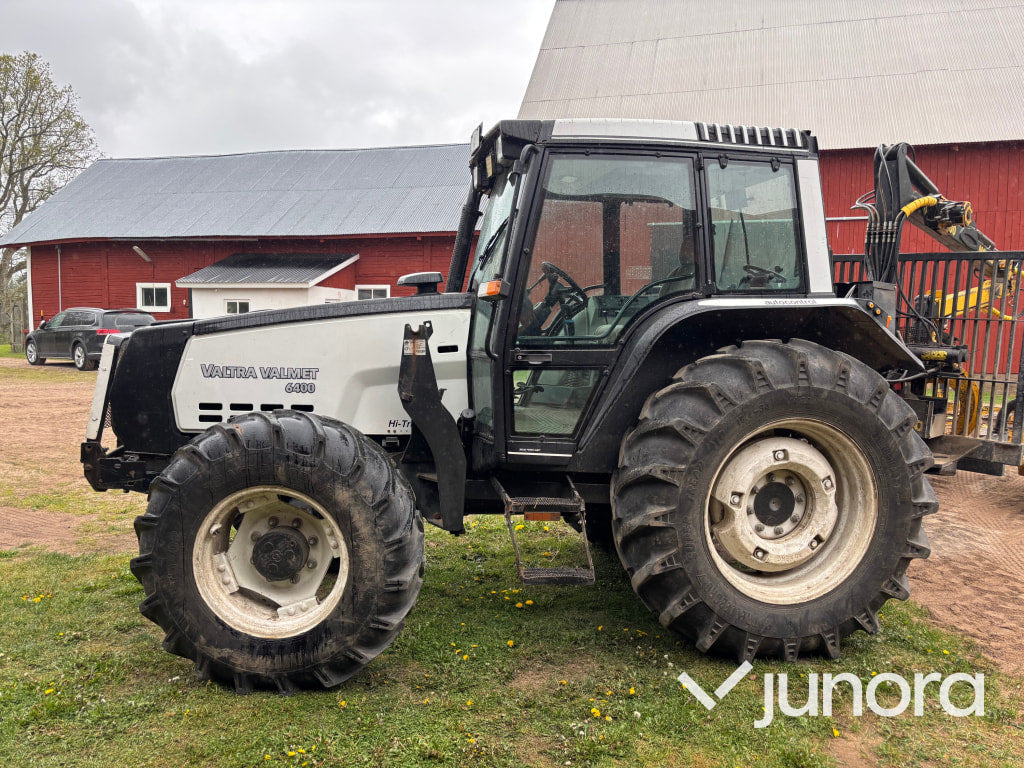 Traktor Valmet 6400 med lastare - Farm tractor: picture 2 Traktor Valmet 6400 med lastare - Farm tractor: picture 2
